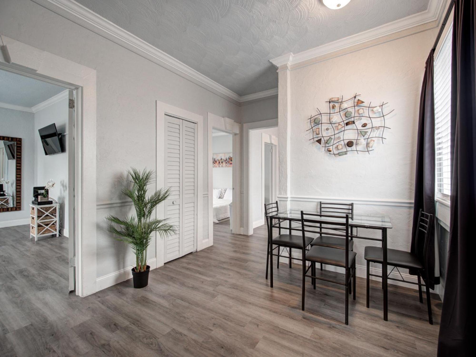 Modern Westshore Tampa Bagian luar foto