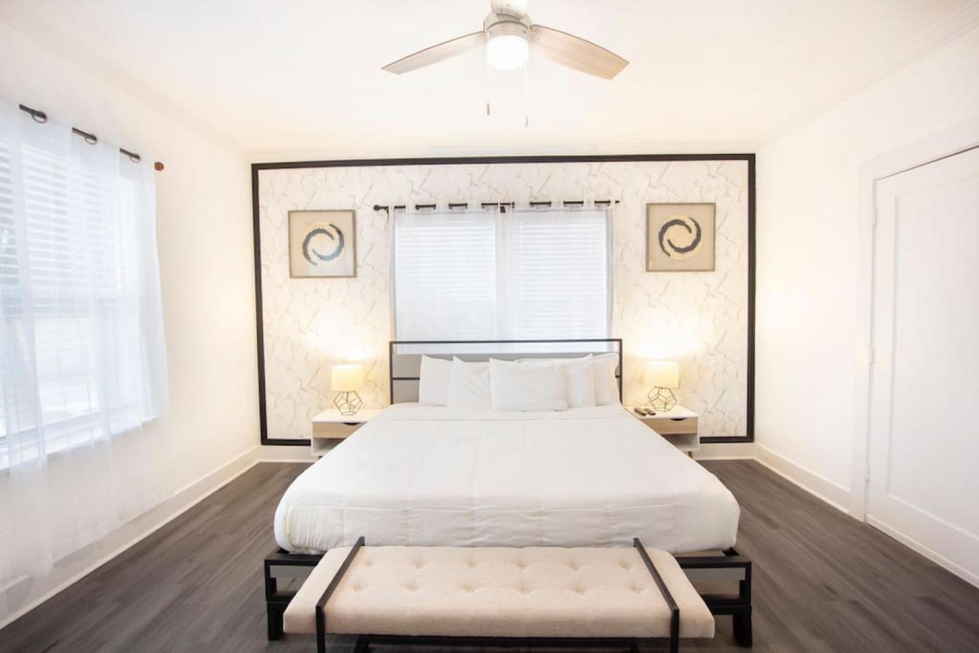 Modern Westshore Tampa Bagian luar foto
