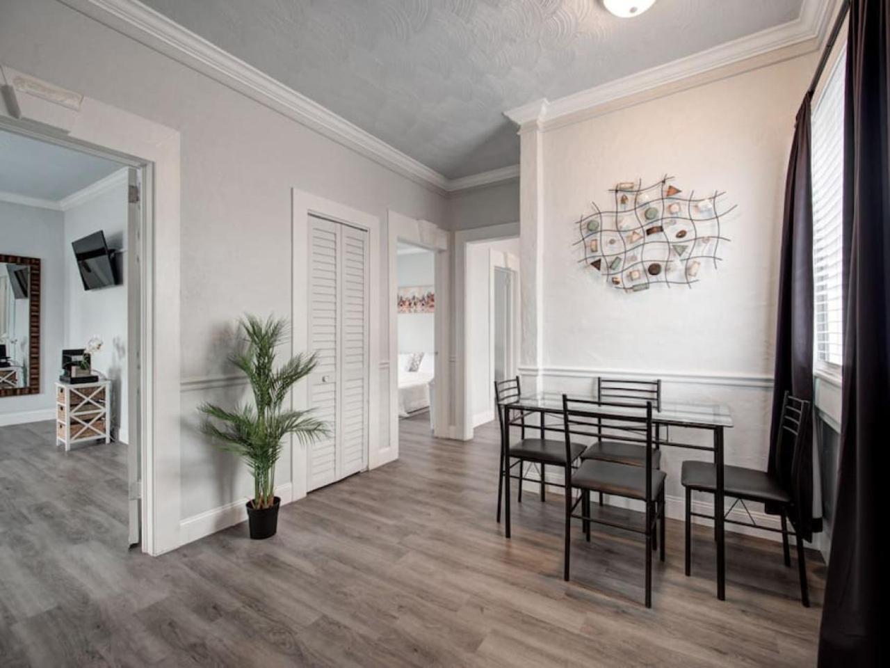 Modern Westshore Tampa Bagian luar foto