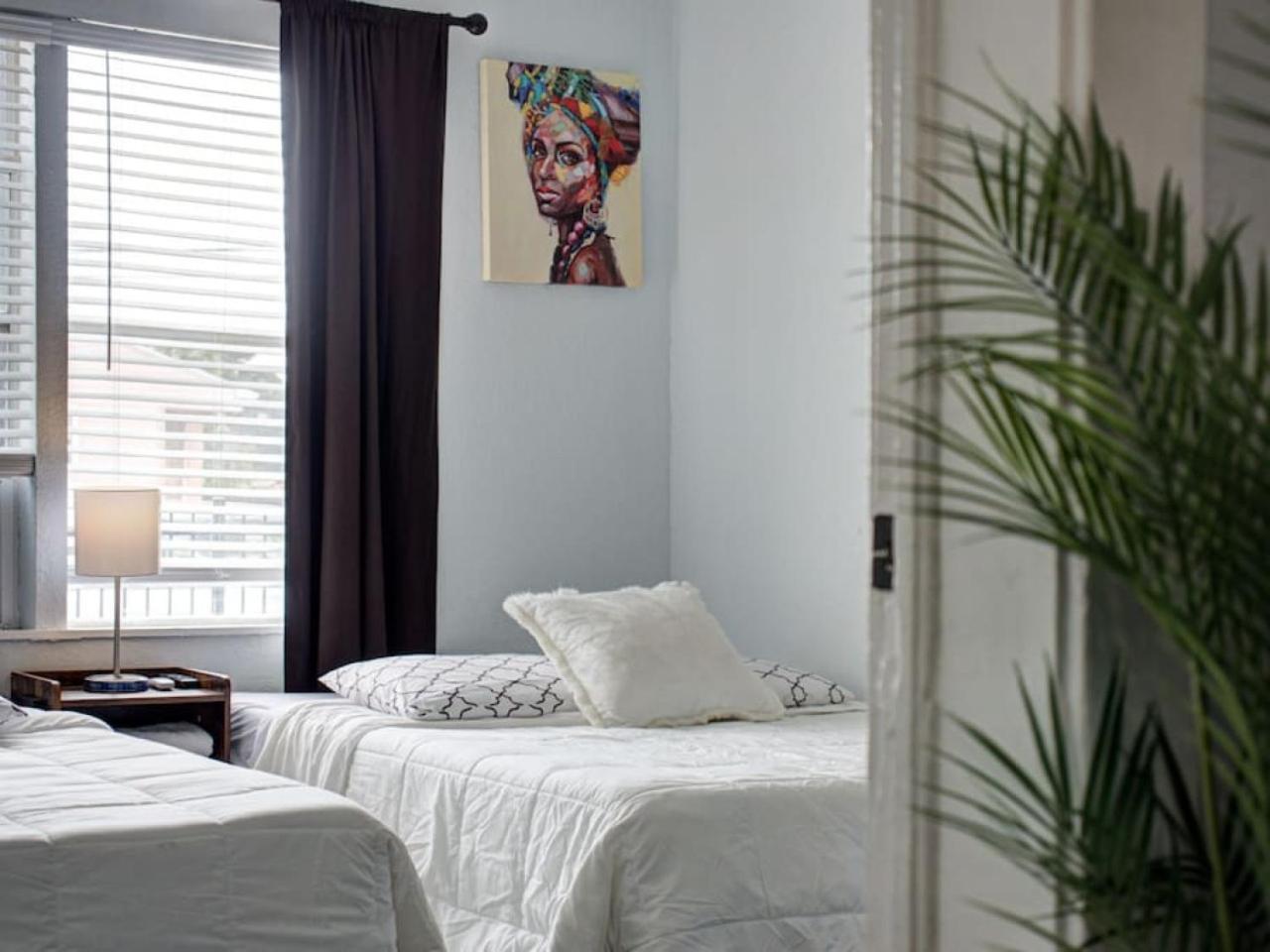 Modern Westshore Tampa Bagian luar foto