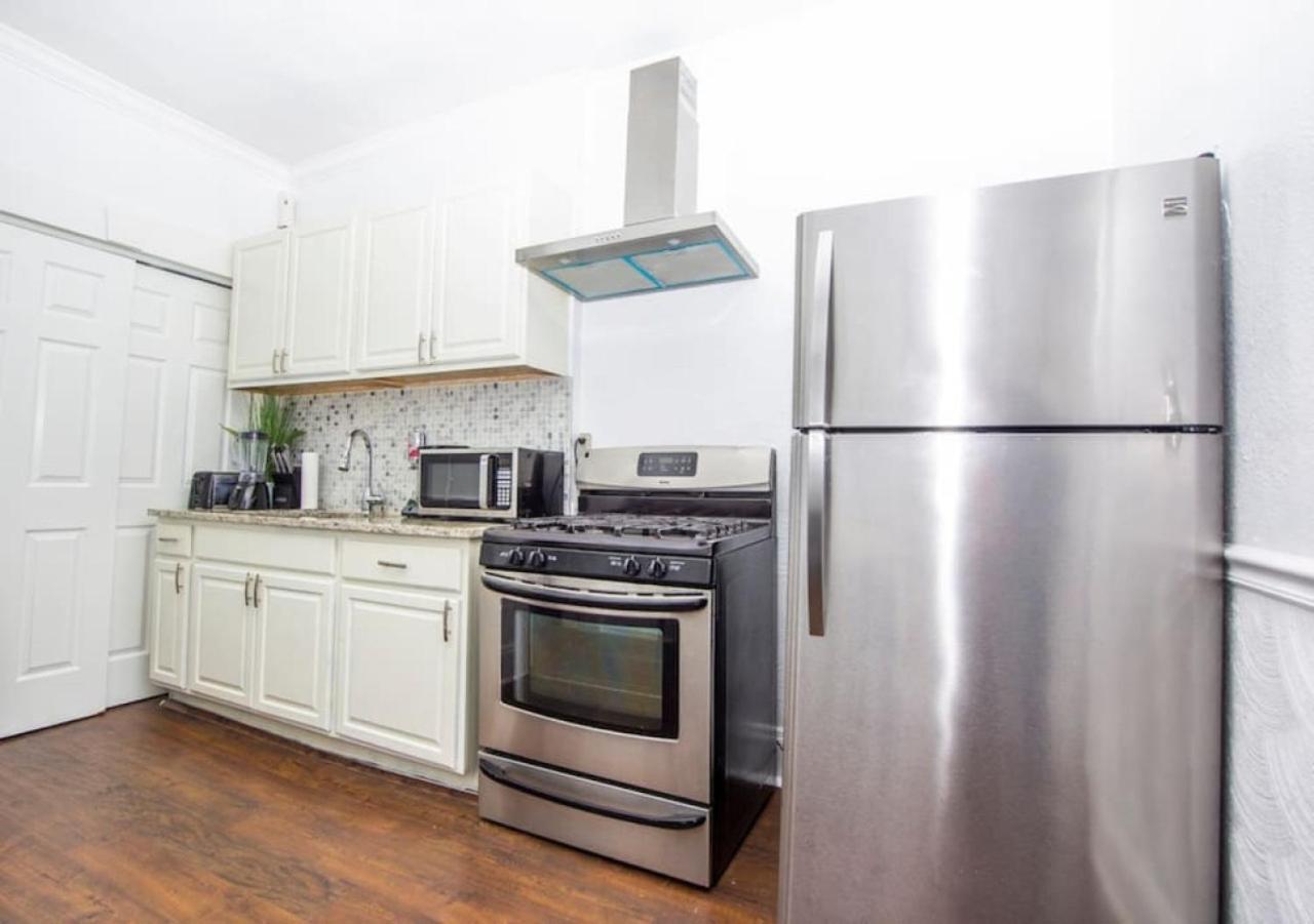 Modern Westshore Tampa Bagian luar foto